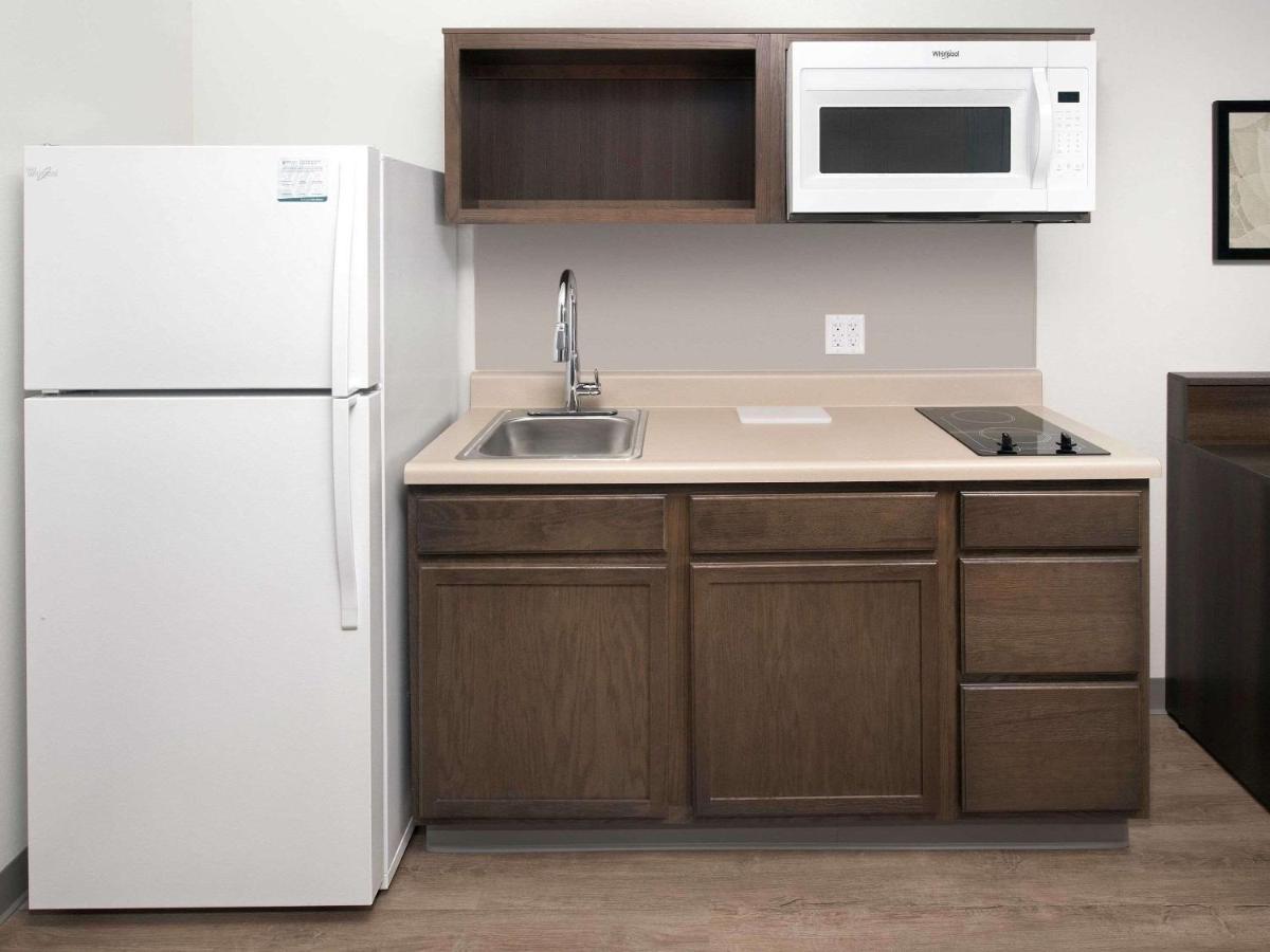 Woodspring Suites Toledo Maumee Eksteriør billede